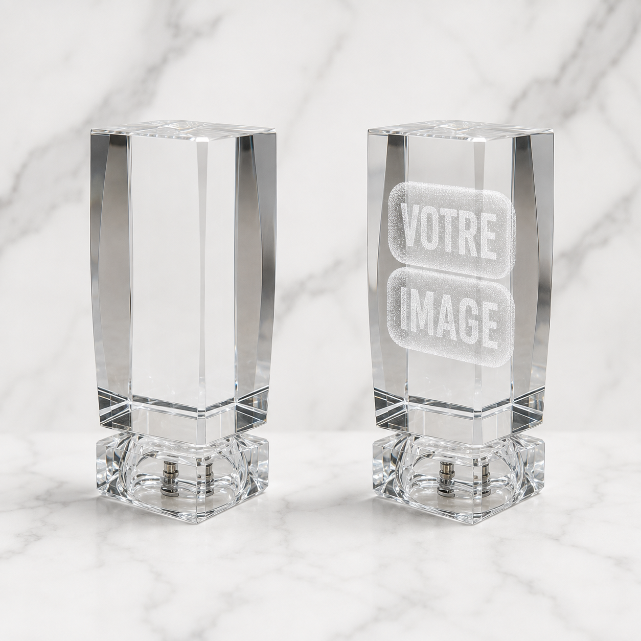 Bloc de cristal gravé sur socle lumineux (grand)