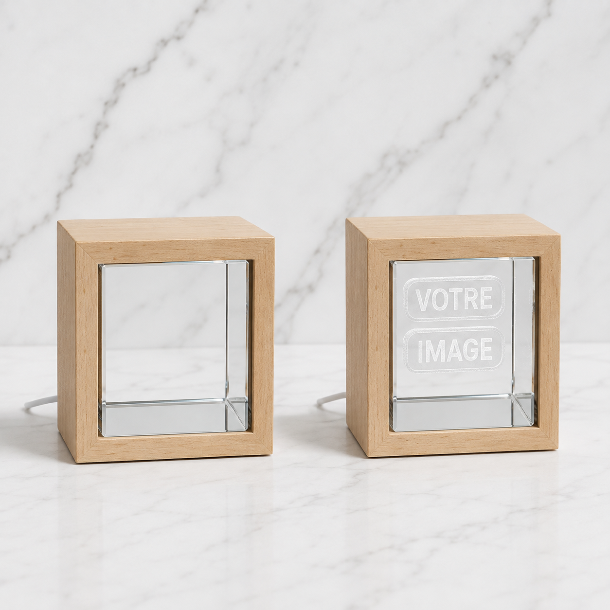 Veilleuse cristal gravé (cadre bois)